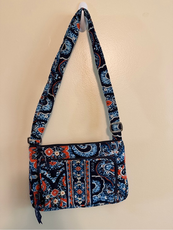 Vera Bradley Handbags - Quilted Crossbody Shoulder Bag in Navy Blue Floral